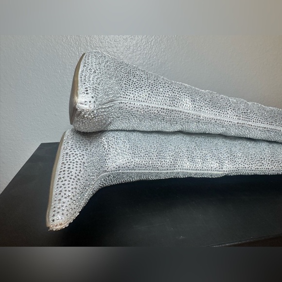I.N.C. International Concepts Saveria Over The Knee Boots size 7.5M silver bling - Picture 9 of 15